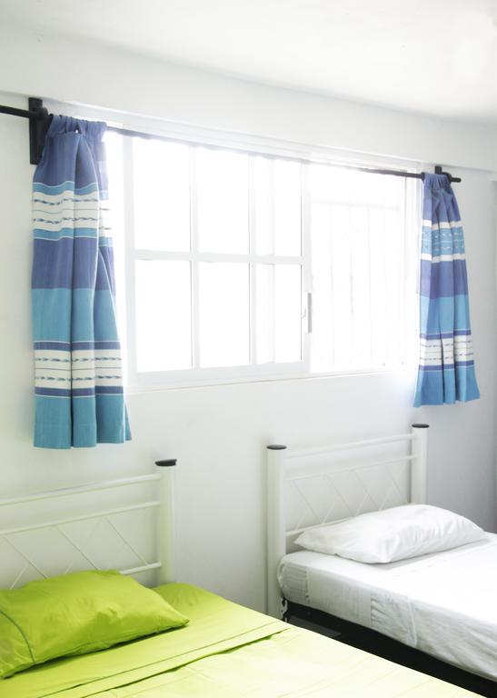 Hostal Azul Y Blanco Santa Cruz Huatulco Dış mekan fotoğraf